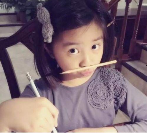 娱乐吃瓜酱我见犹怜,我见犹怜，揭秘娱乐圈幕后故事